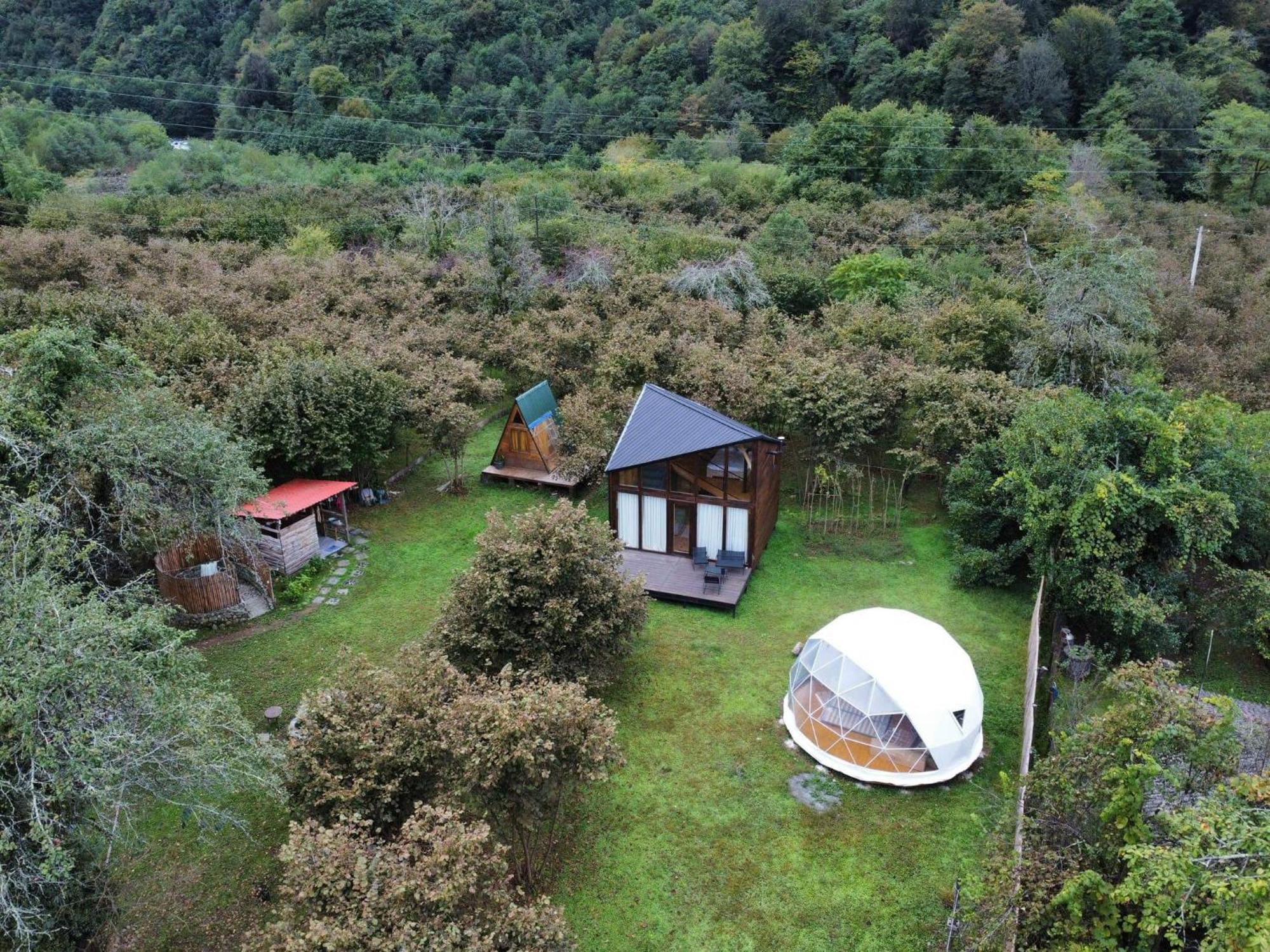 Hotel Dumbo Eco Camp Ozurget'i Exterior foto